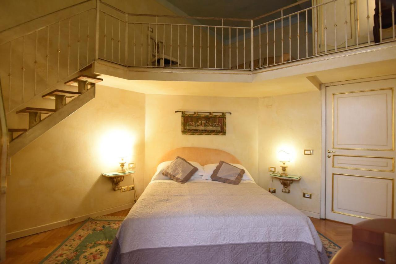 Italian Experience-Suite Medici Loft 8 Florenz Exterior foto