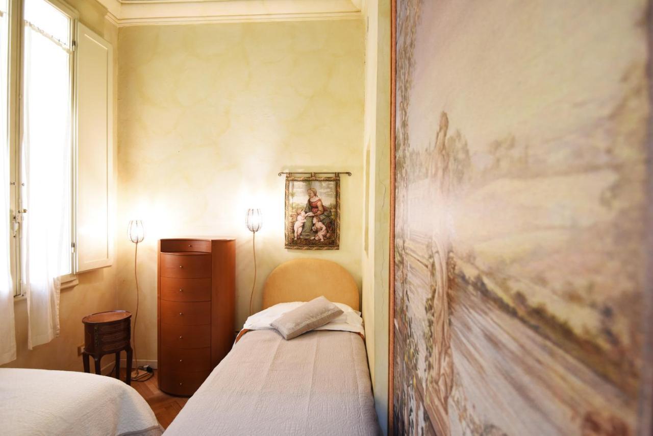 Italian Experience-Suite Medici Loft 8 Florenz Exterior foto